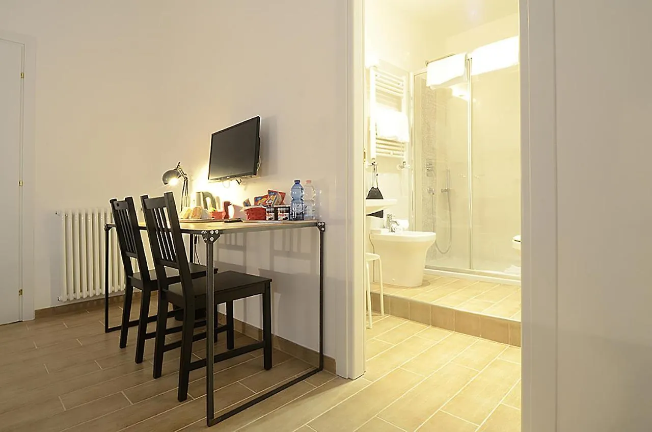 Om2Rome Apartment 0*, Rome Italy